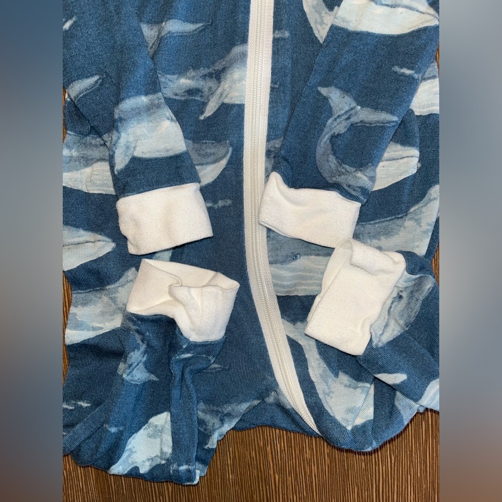Milkbarn blue whale bamboo zipper pajama - Picture 4 of 5